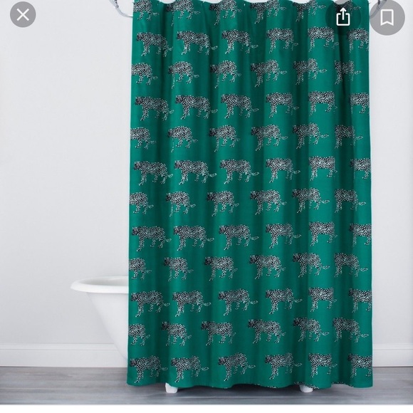 ISO Opalhouse Target Shower curtain panther - Picture 2 of 2